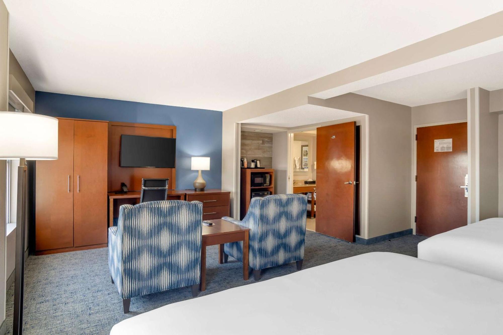 Comfort Suites Near Birkdale Village- Huntersville Eksteriør billede