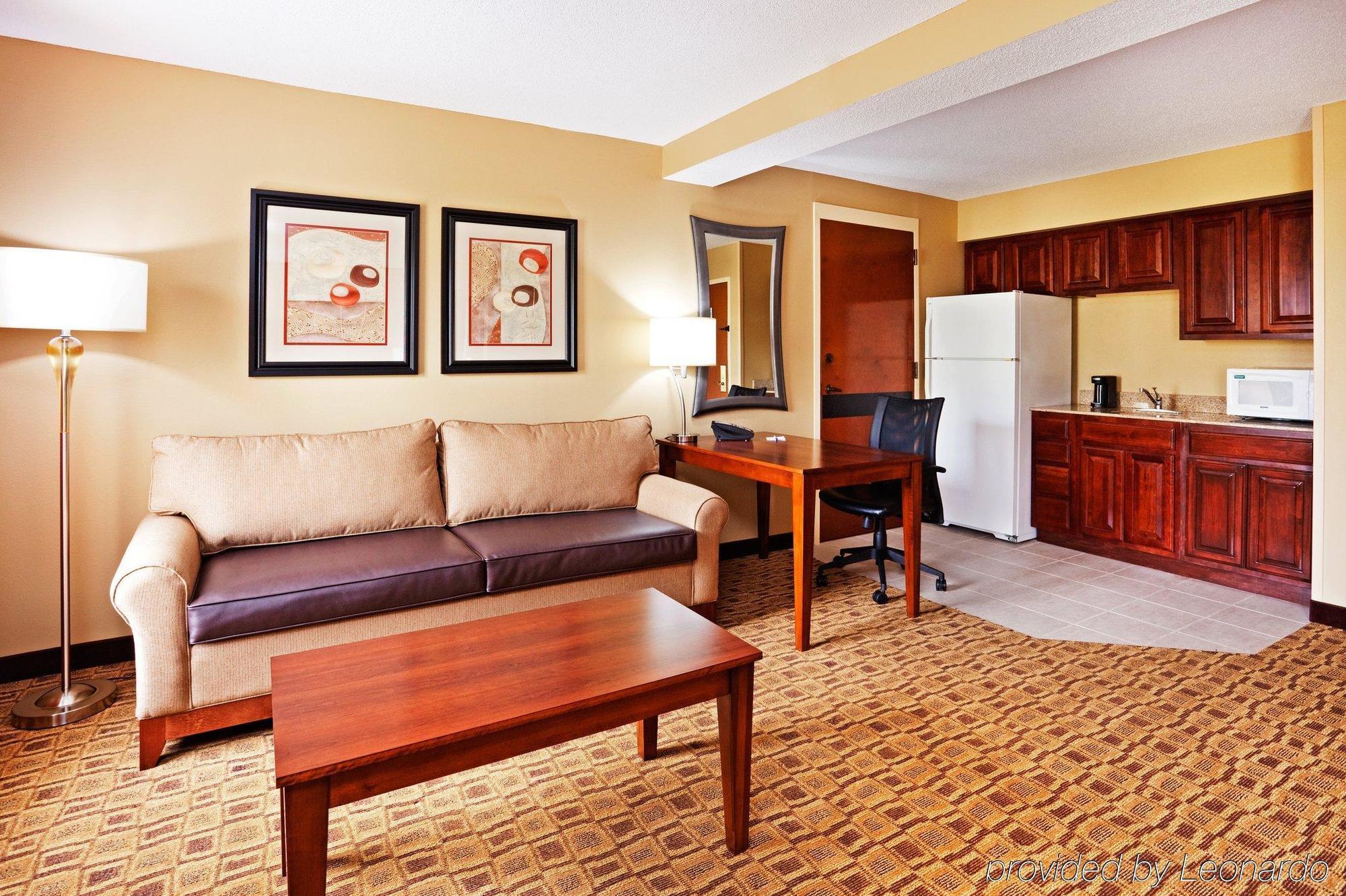 Comfort Suites Near Birkdale Village- Huntersville Interiør billede