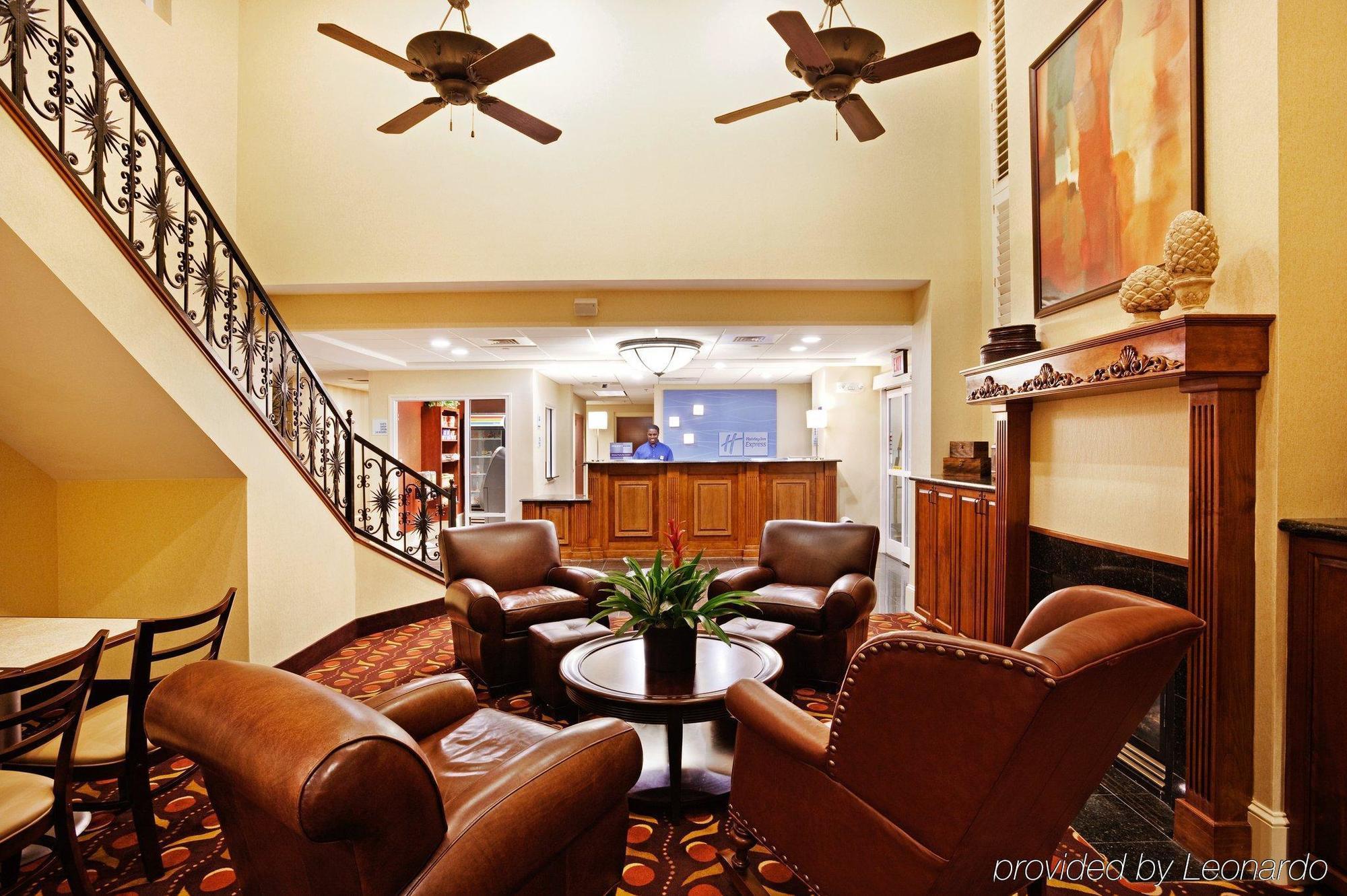 Comfort Suites Near Birkdale Village- Huntersville Interiør billede