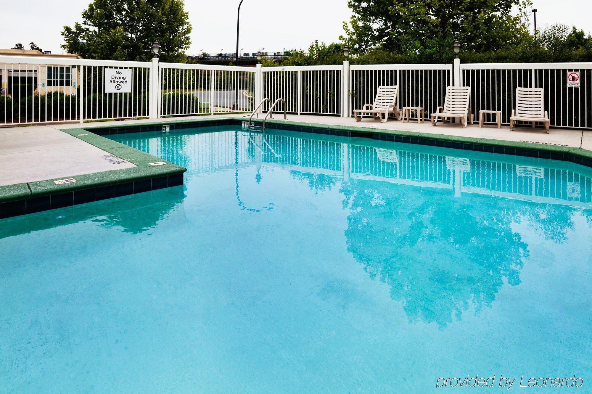 Comfort Suites Near Birkdale Village- Huntersville Eksteriør billede