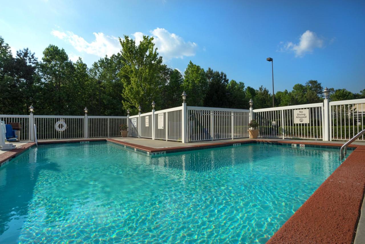 Comfort Suites Near Birkdale Village- Huntersville Eksteriør billede